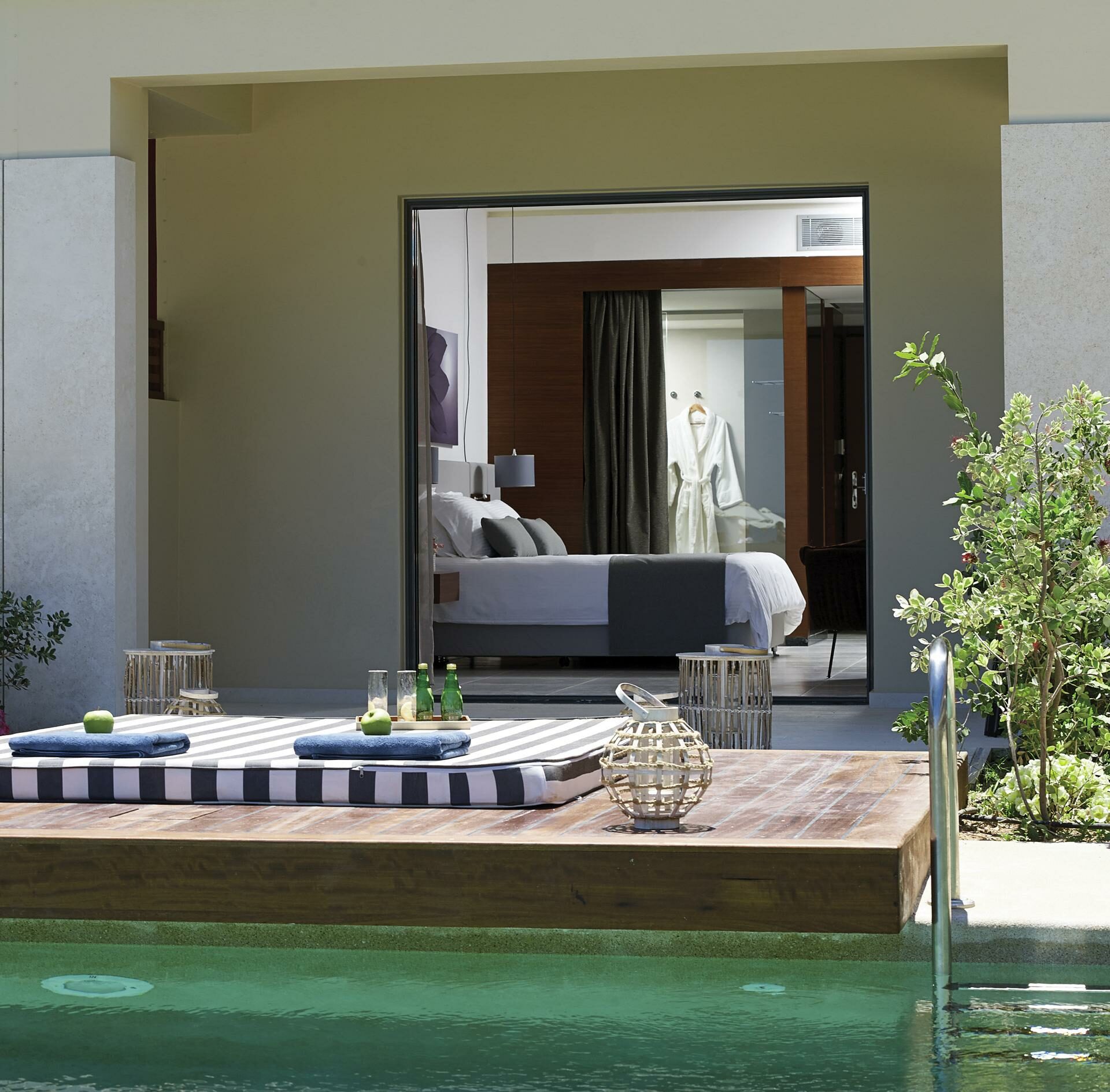 Swim up Zimmer mit Pool