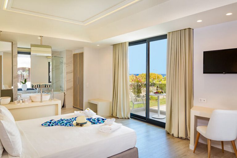 Samian Mare Hotel, Suites & Spa