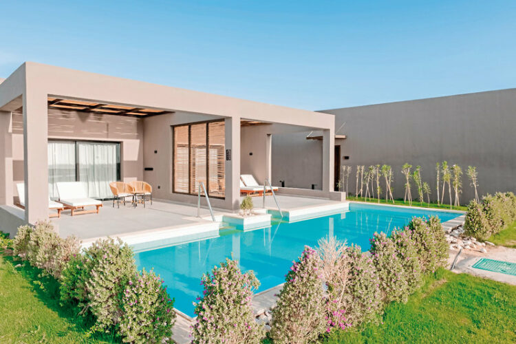 Swimup Pool vom Bett in den Pool