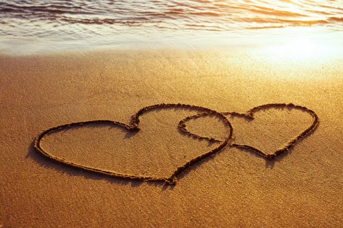 Two,Hearts,On,The,Beach